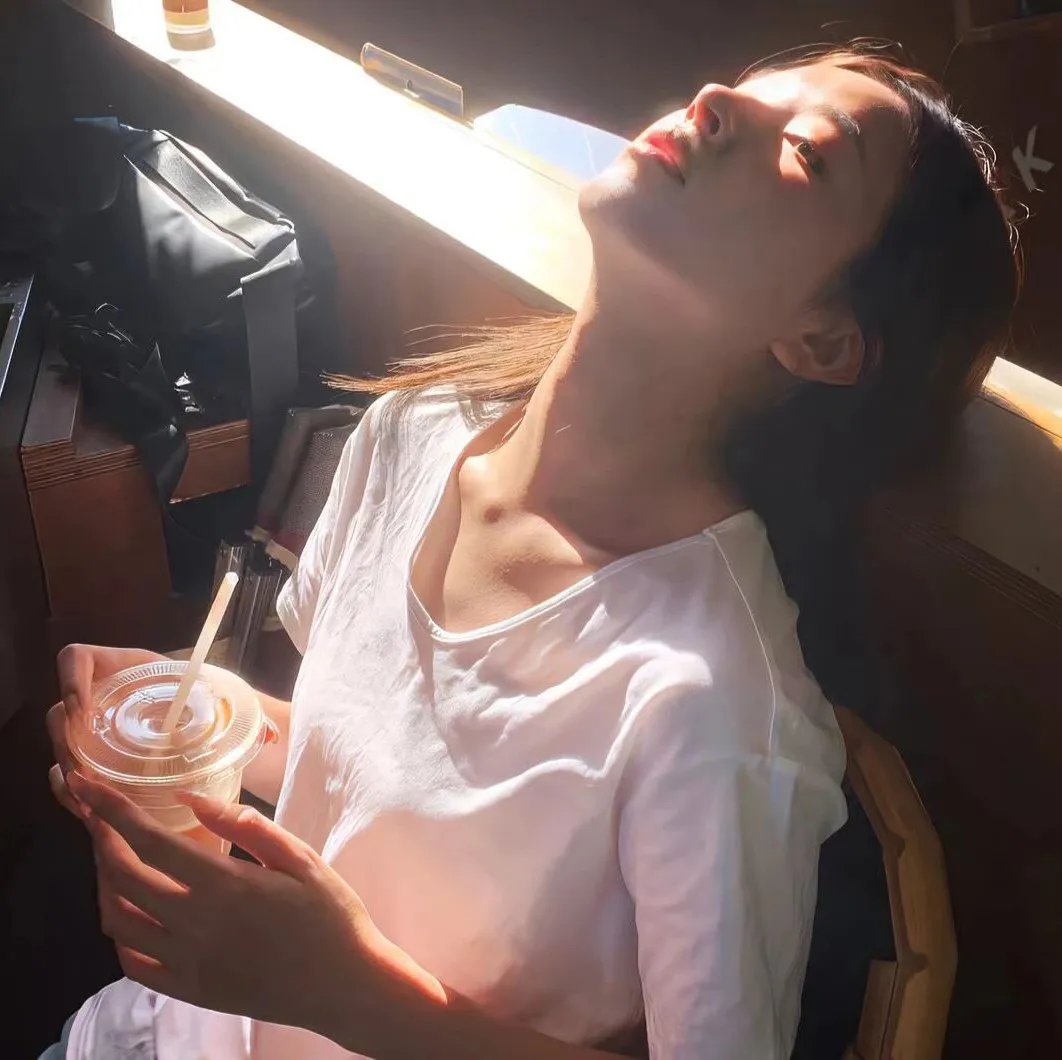衰鬼逼人粤语