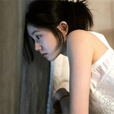 鹃血啼痕